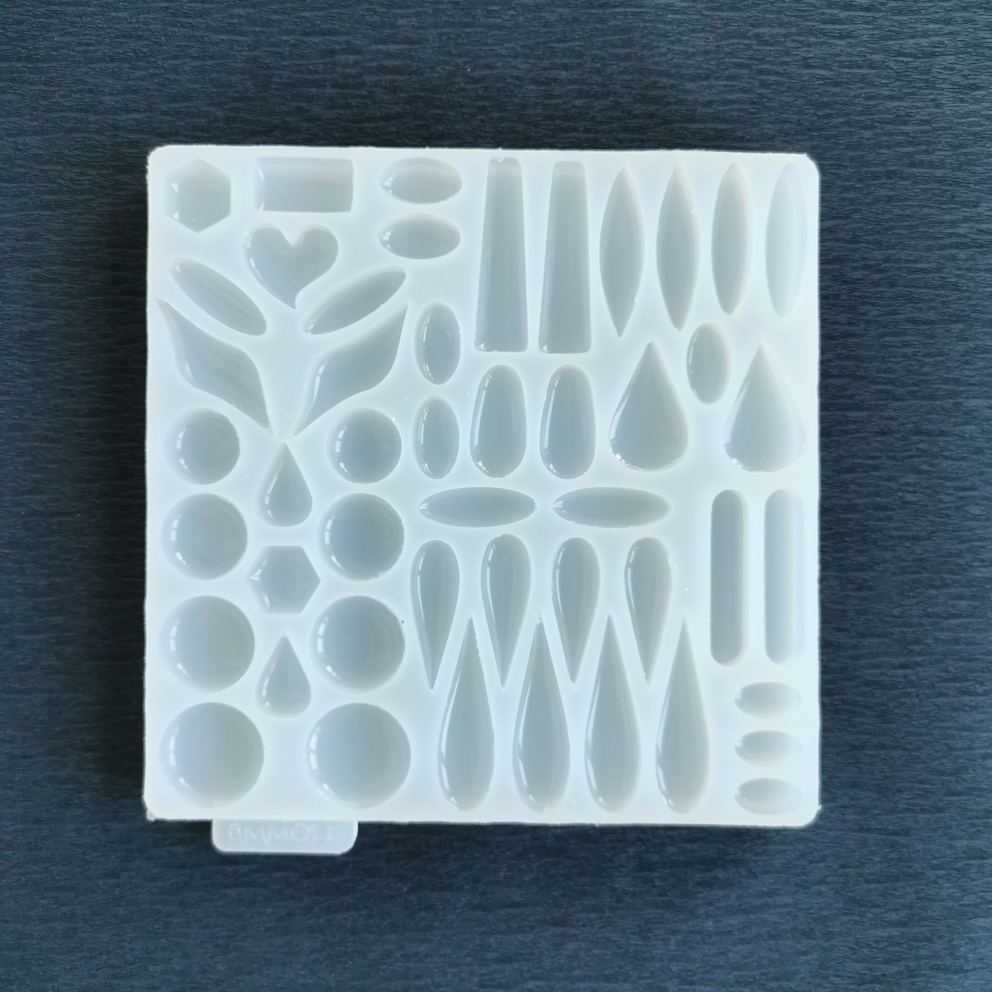 48-in-1 Resin Silicone Mold For Unique Jewelry Pieces